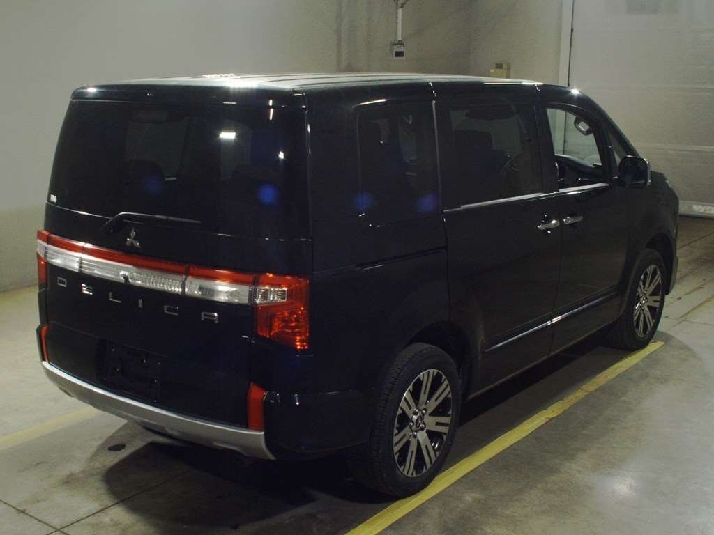 MITSUBISHI DELICA D:5