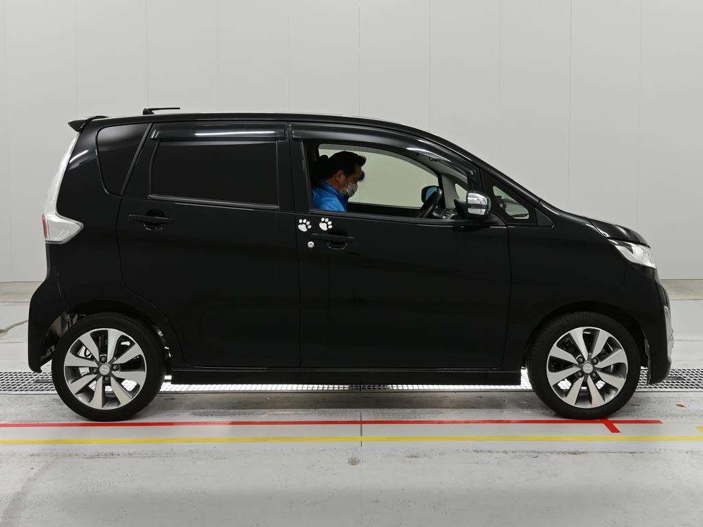MITSUBISHI EK CUSTOM