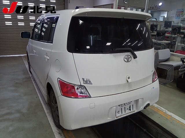 TOYOTA BB