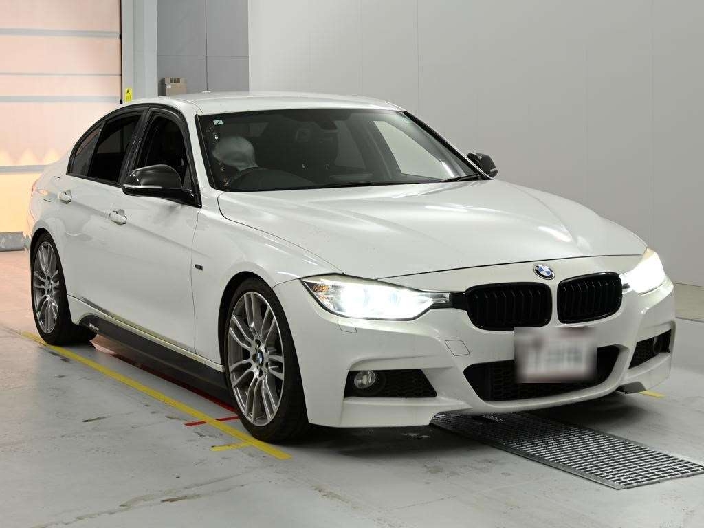 BMW 3-SERIES