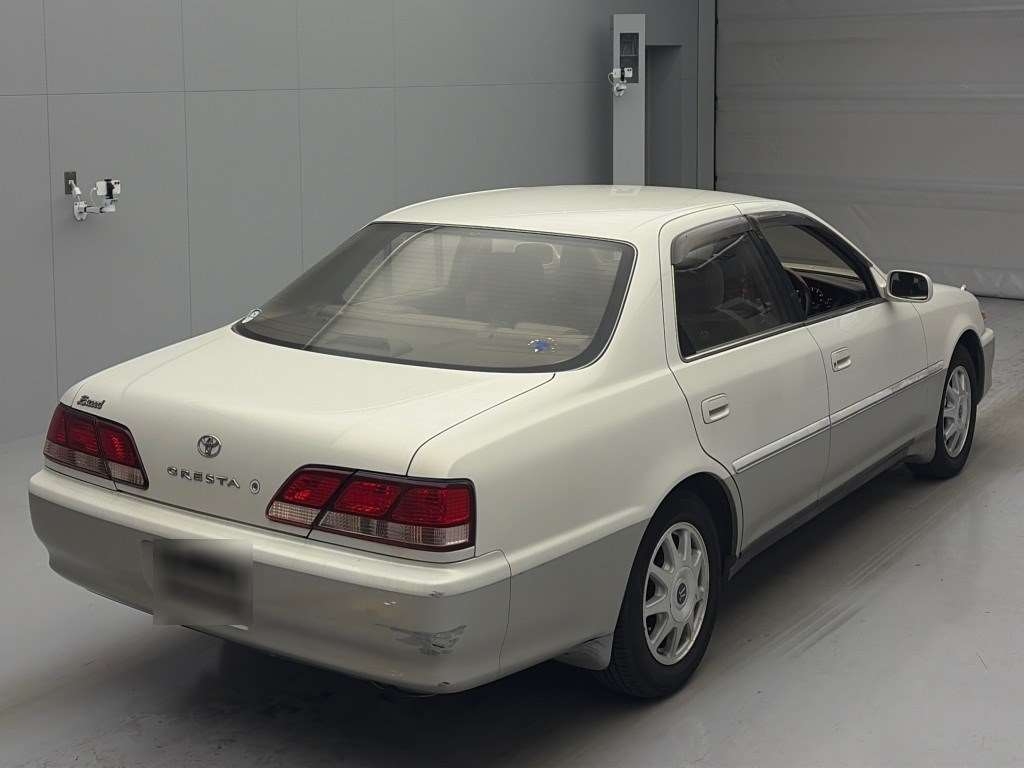 TOYOTA CRESTA