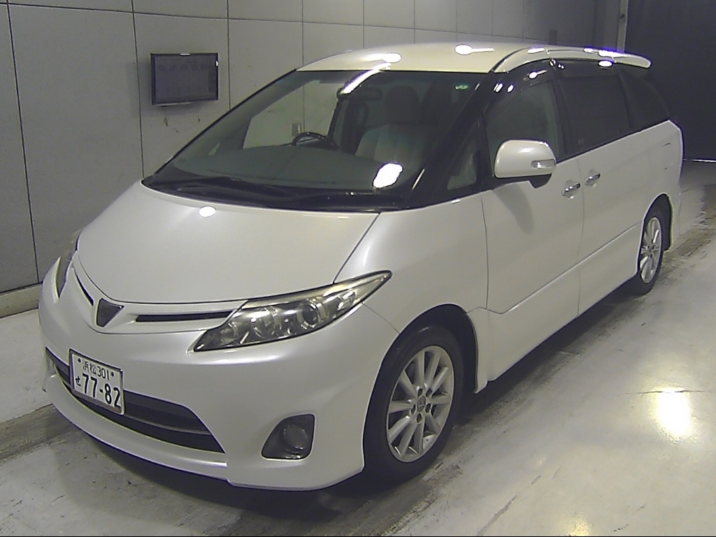 TOYOTA ESTIMA