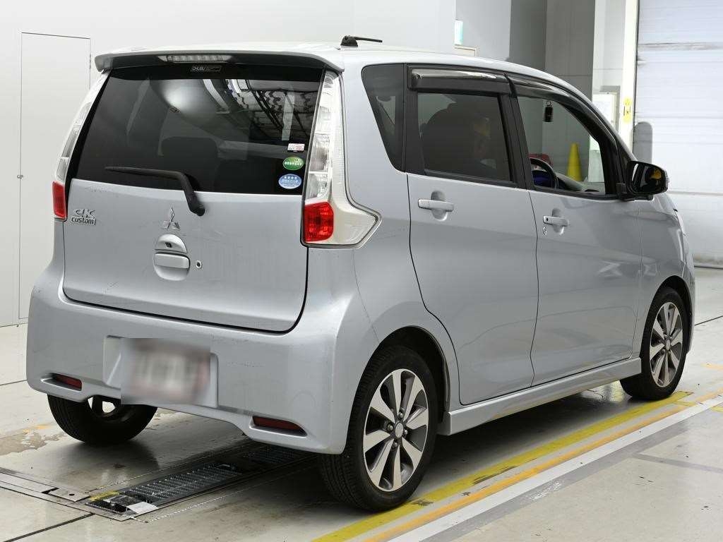 MITSUBISHI EK CUSTOM