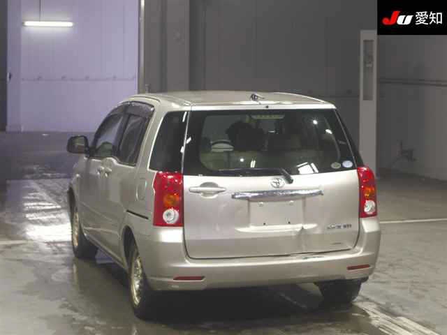TOYOTA RAUM