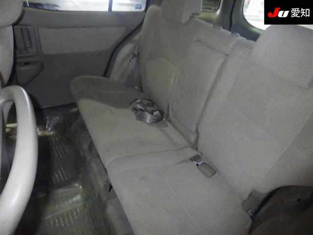 TOYOTA RAUM