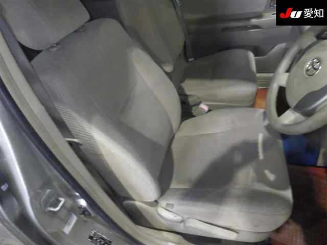 TOYOTA RAUM