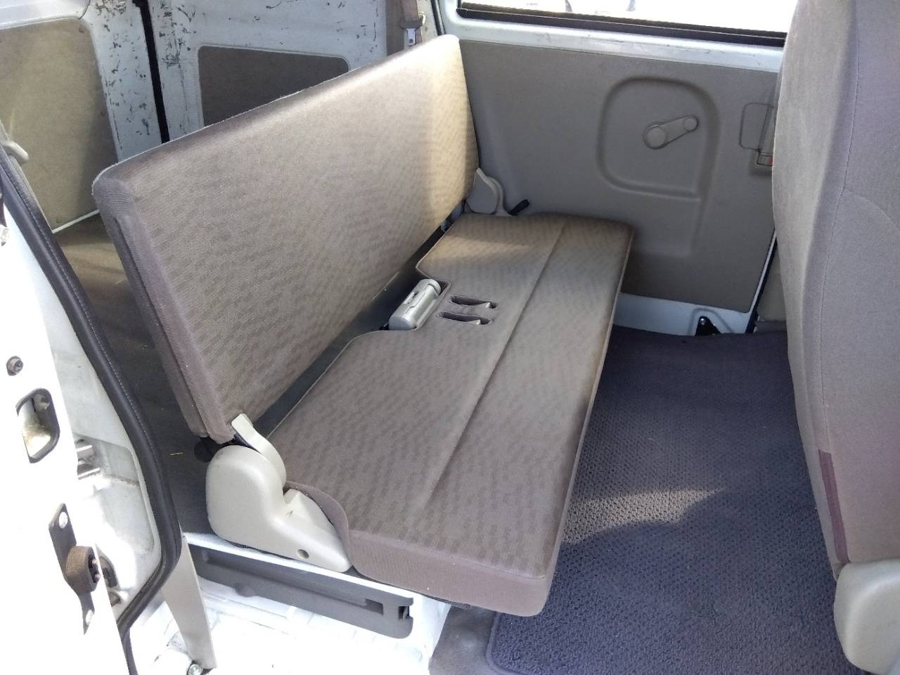 NISSAN NV100 CLIPPER