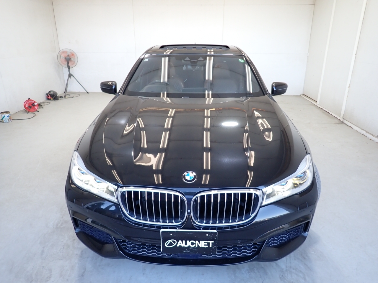 BMW 7-SERIES