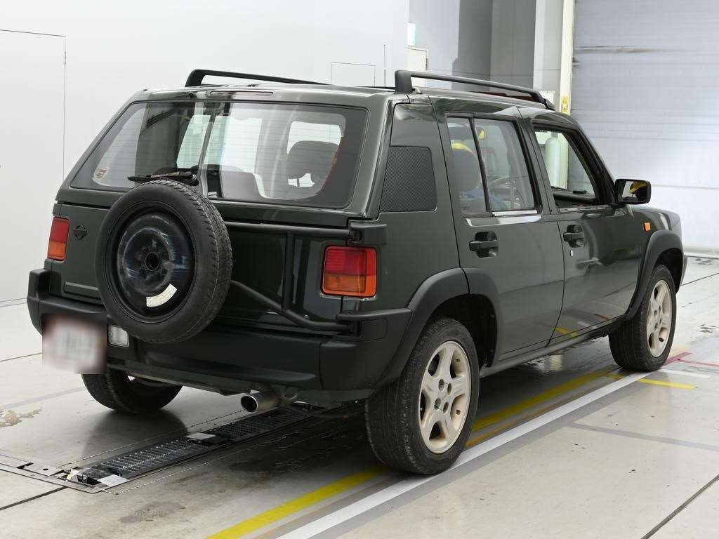 NISSAN RASHEEN