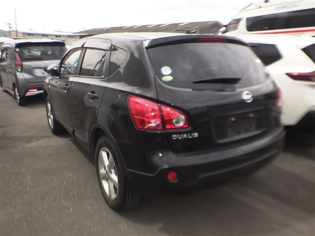 NISSAN DUALIS