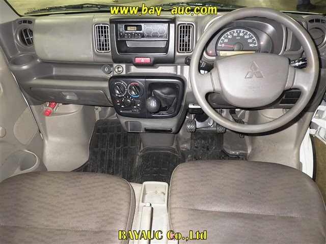 MITSUBISHI MINICAB