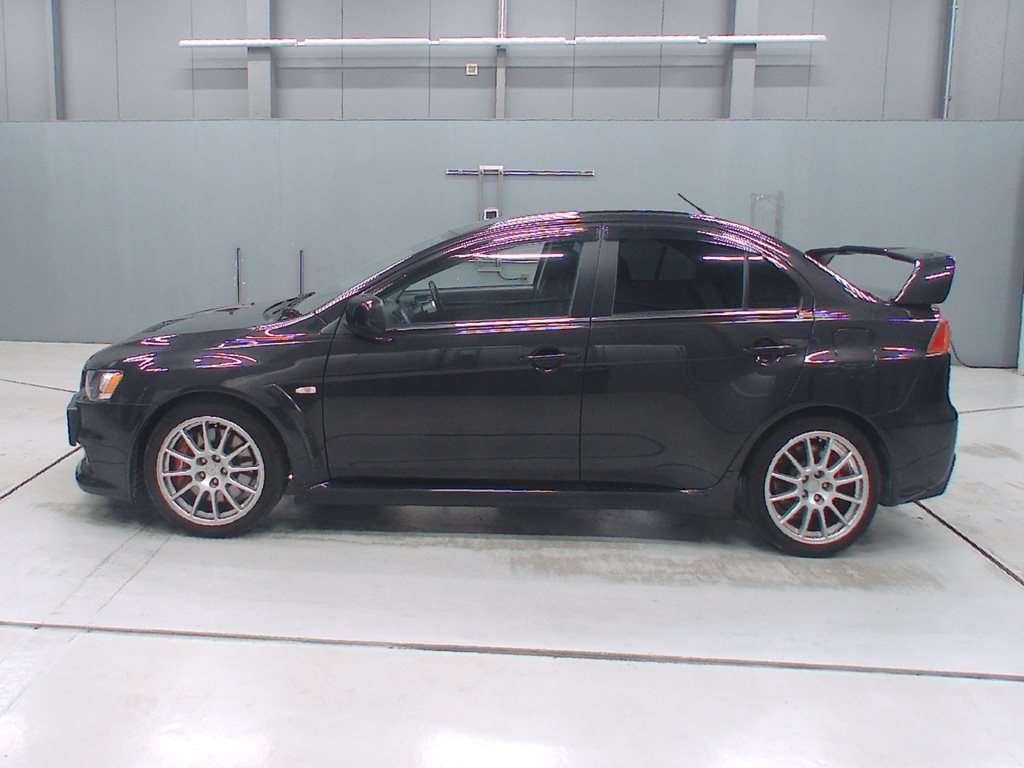 MITSUBISHI LANCER EVOLUTION