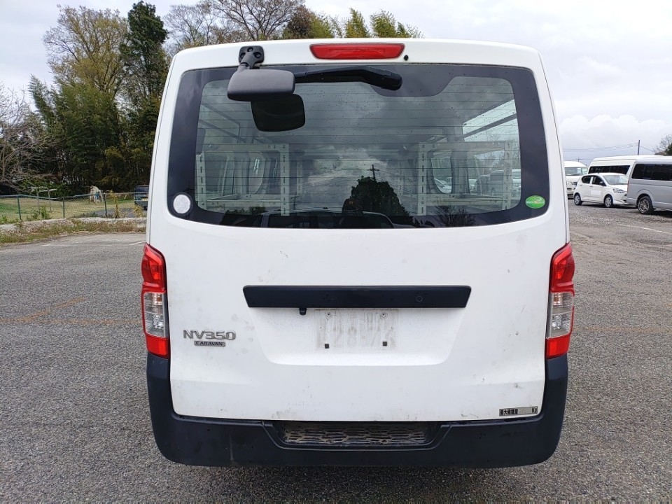 NISSAN NV350 CARAVAN