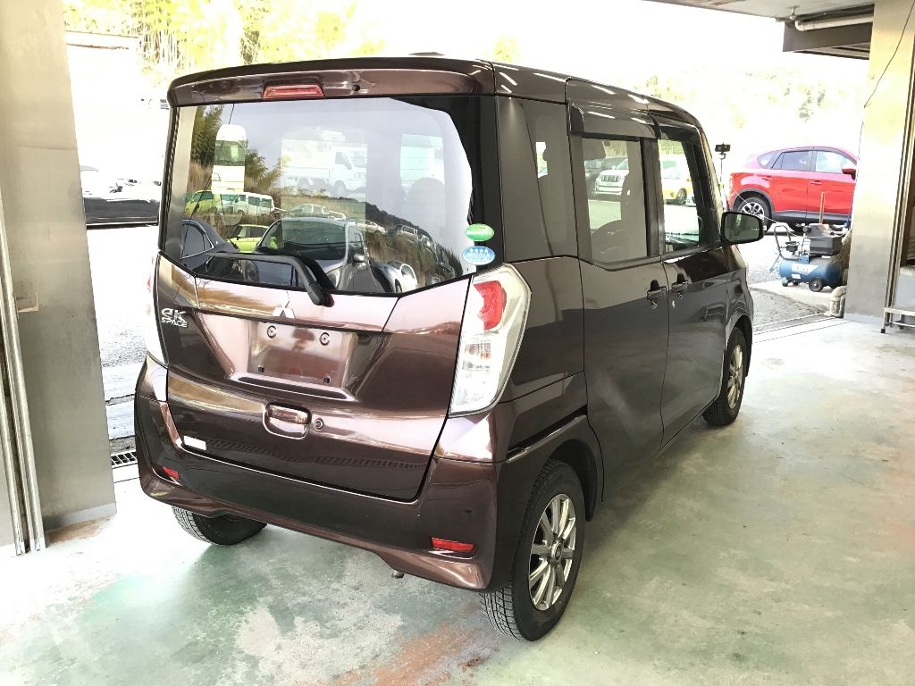 MITSUBISHI EK SPACE