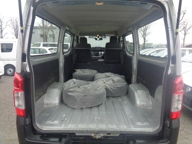 NISSAN NV350 CARAVAN