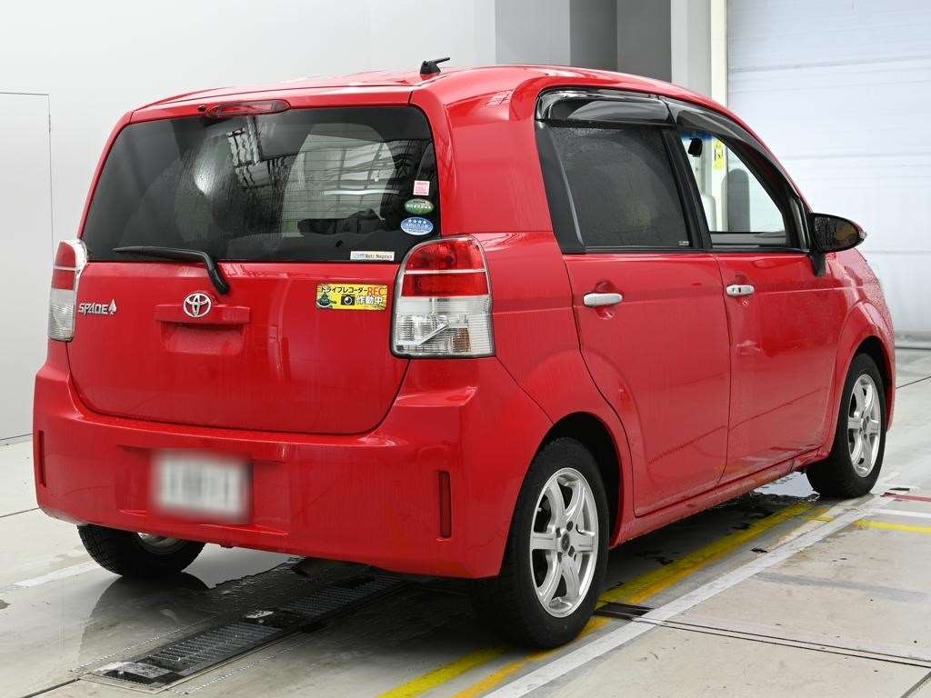 TOYOTA SPADE