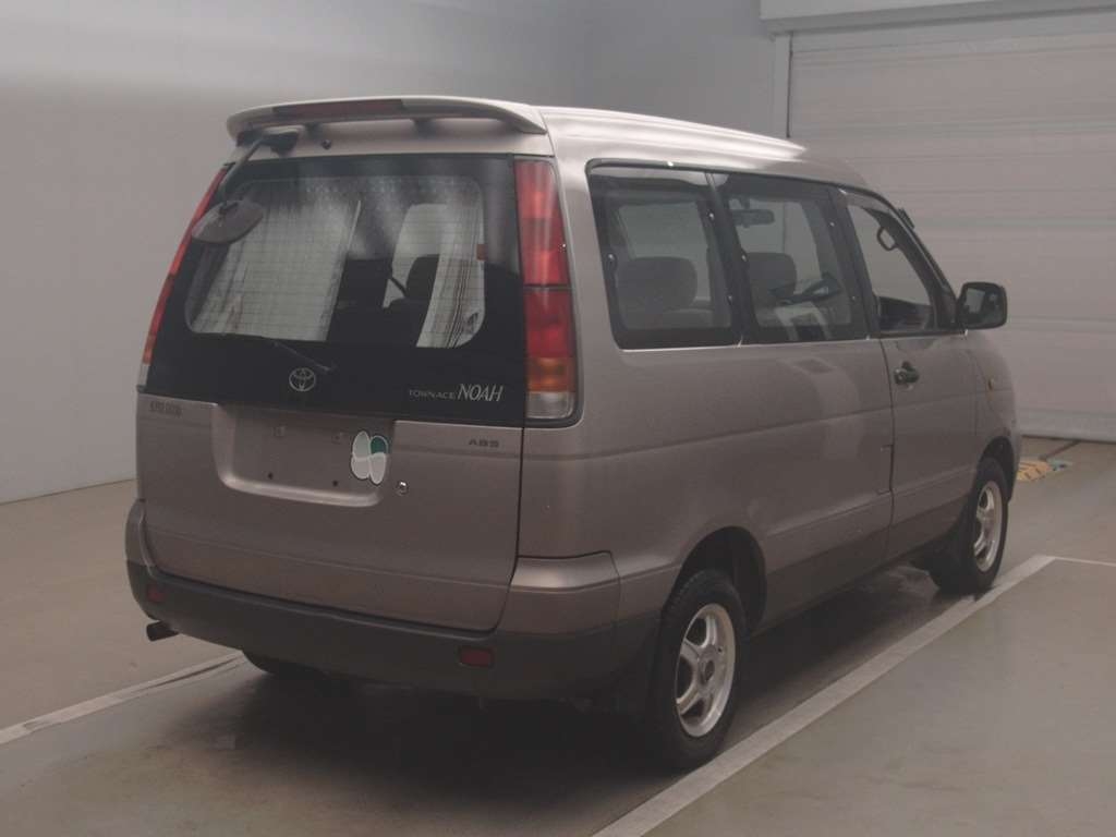 TOYOTA TOWN ACE NOAH