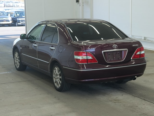 TOYOTA BREVIS