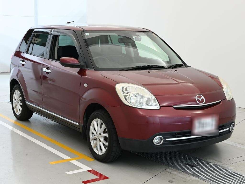 MAZDA VERISA