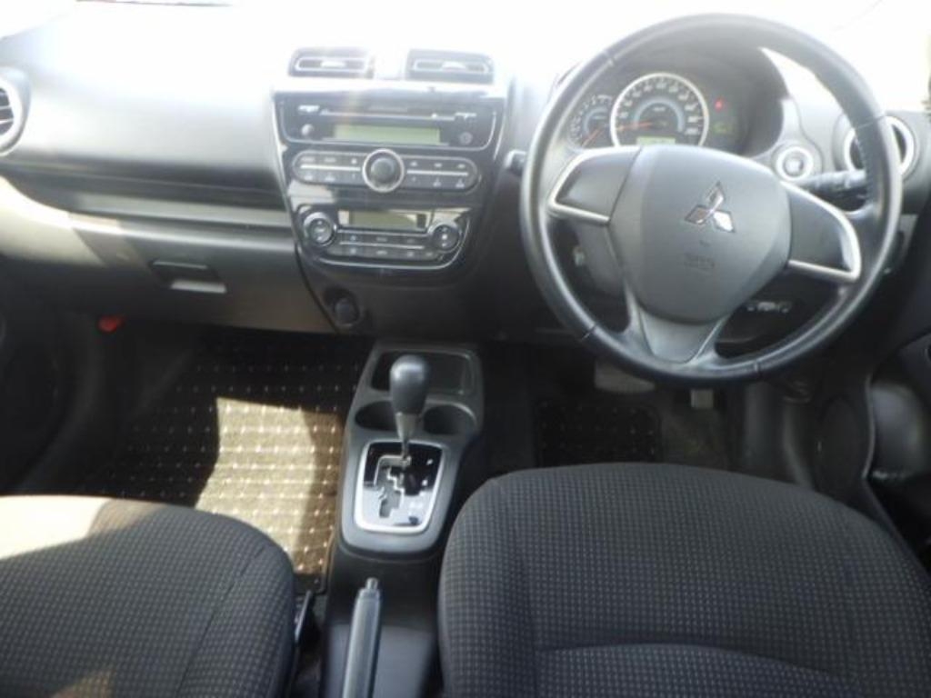 MITSUBISHI MIRAGE