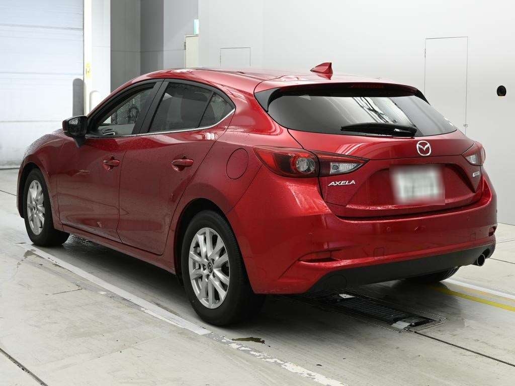 MAZDA AXELA