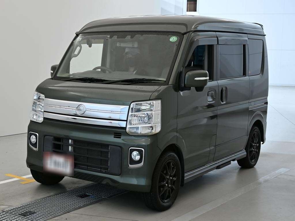NISSAN NV100 CLIPPER