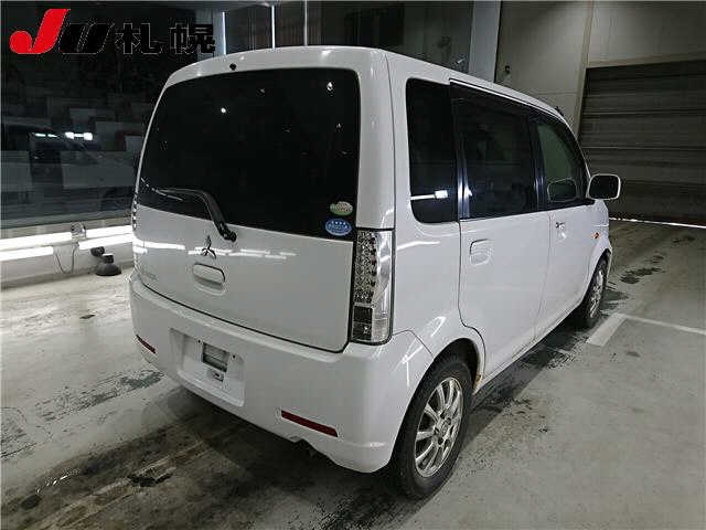 MITSUBISHI EK WAGON