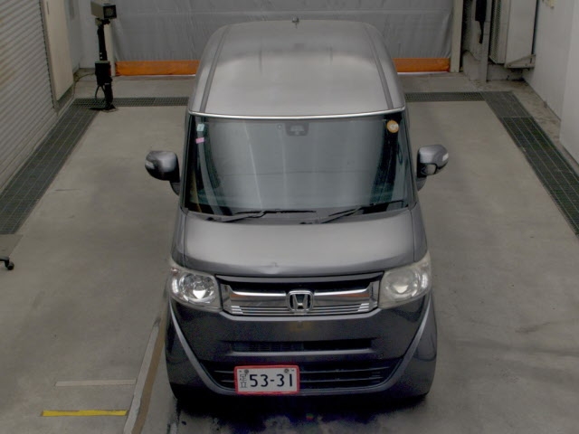 HONDA N-BOX SLASH