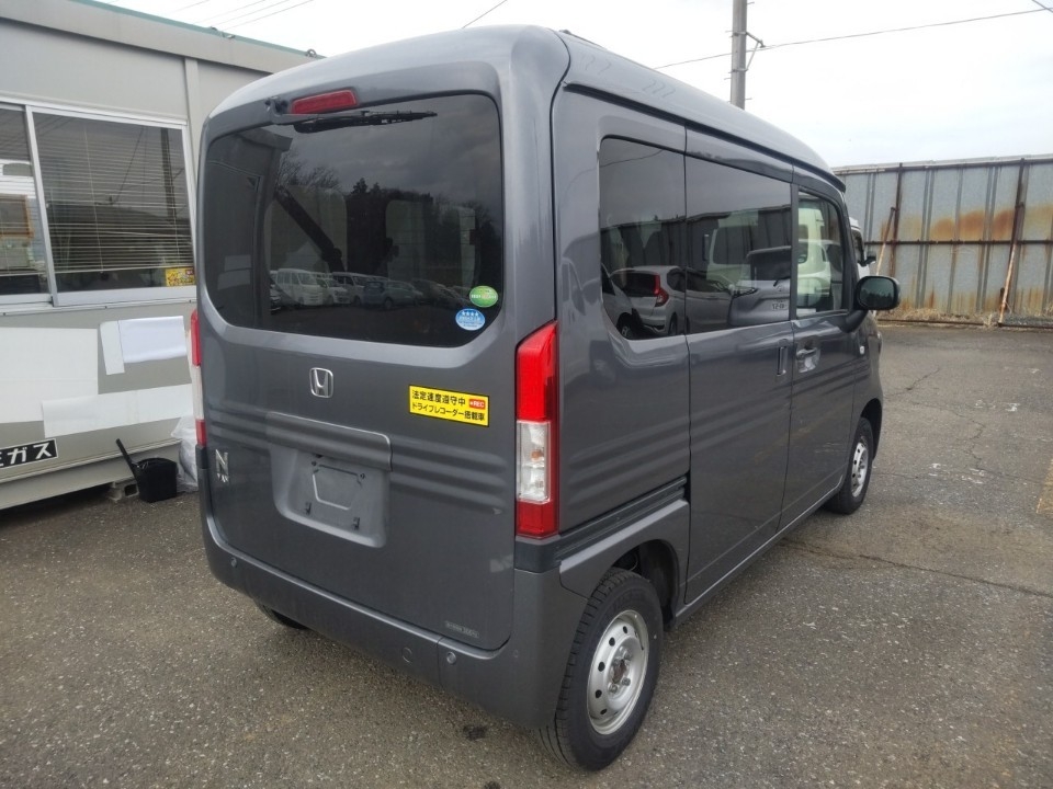 HONDA N-VAN
