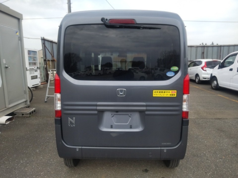 HONDA N-VAN