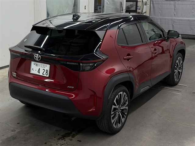 TOYOTA YARIS CROSS