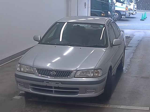 NISSAN SUNNY
