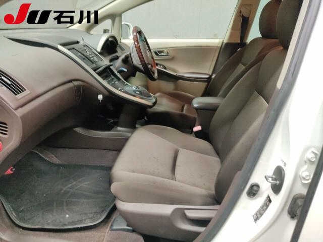 TOYOTA SAI