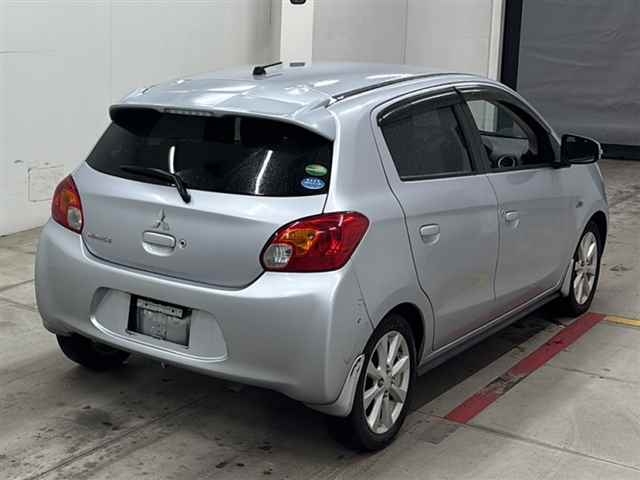 MITSUBISHI MIRAGE