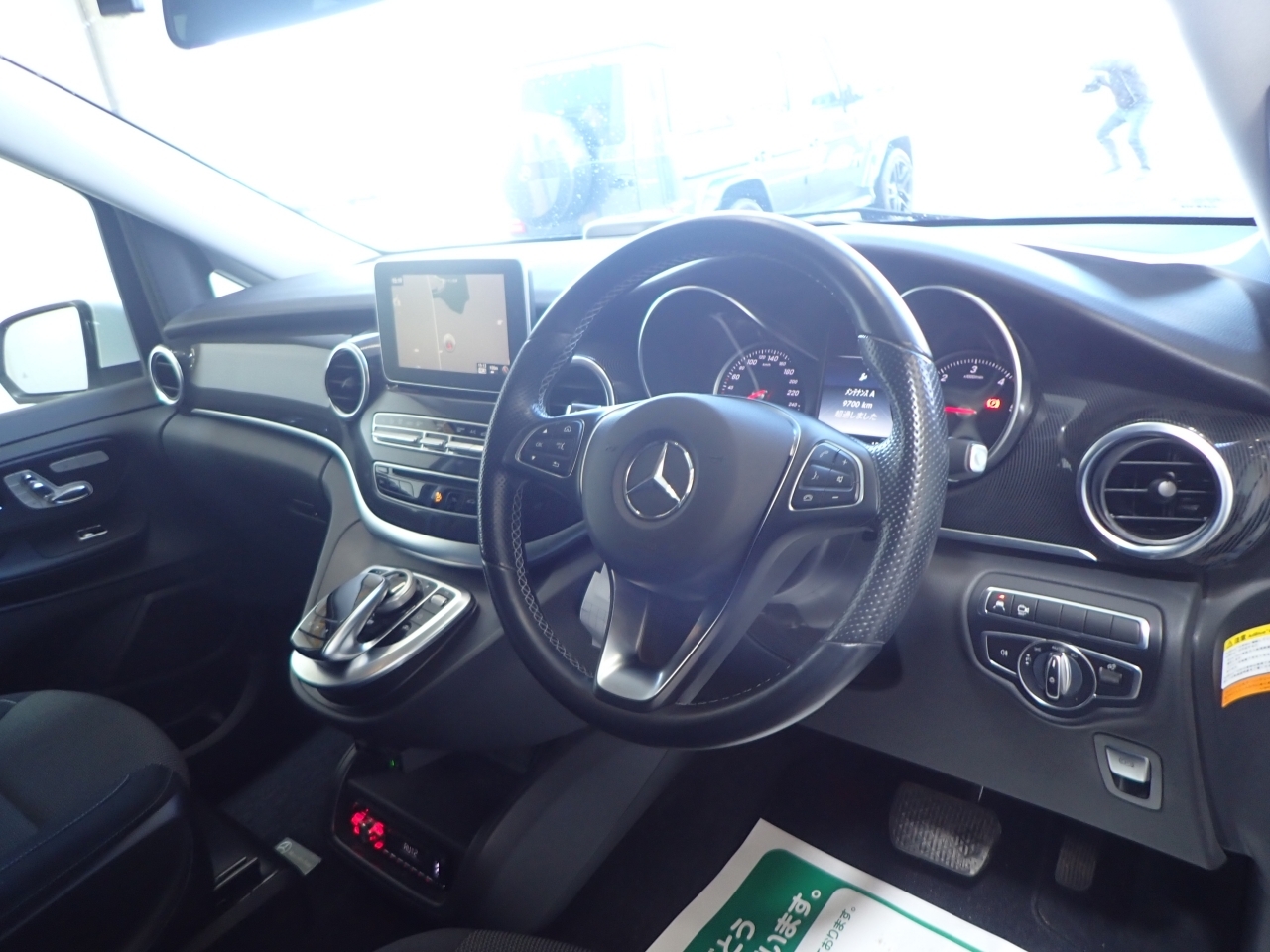 MERCEDES-BENZ V-CLASS