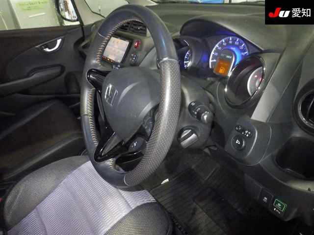 HONDA FIT SHUTTLE