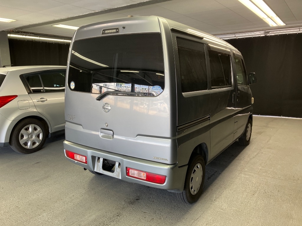 NISSAN NV100 CLIPPER