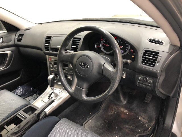 SUBARU LEGACY B4