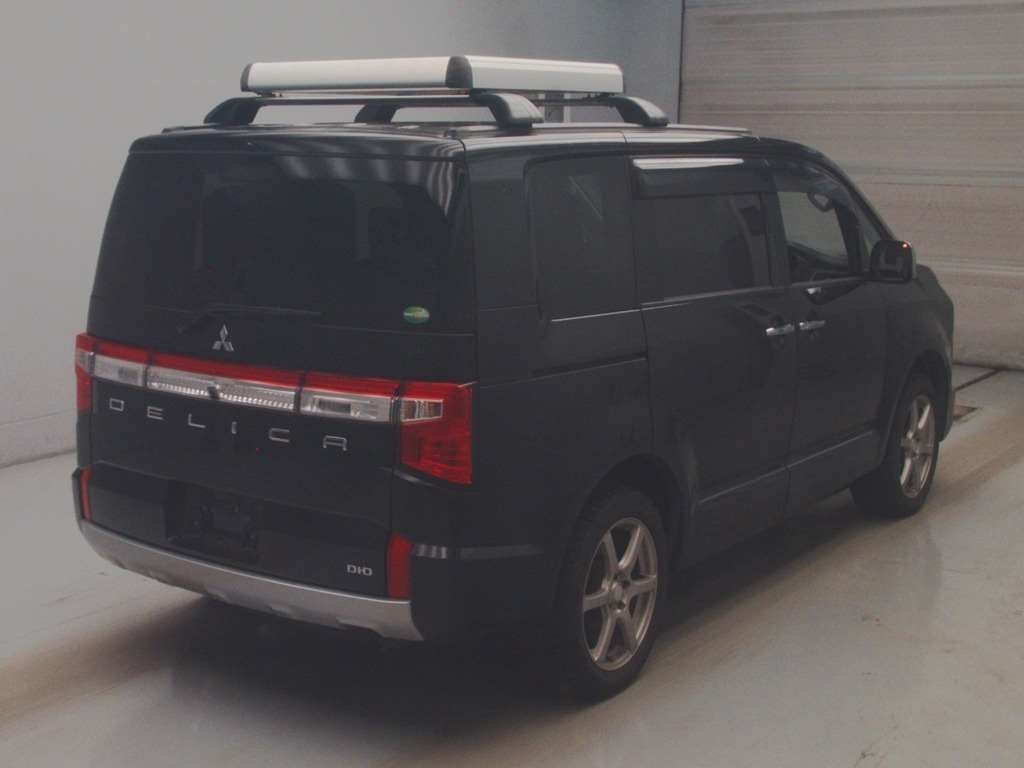 MITSUBISHI DELICA D:5