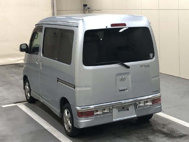 DAIHATSU ATRAI