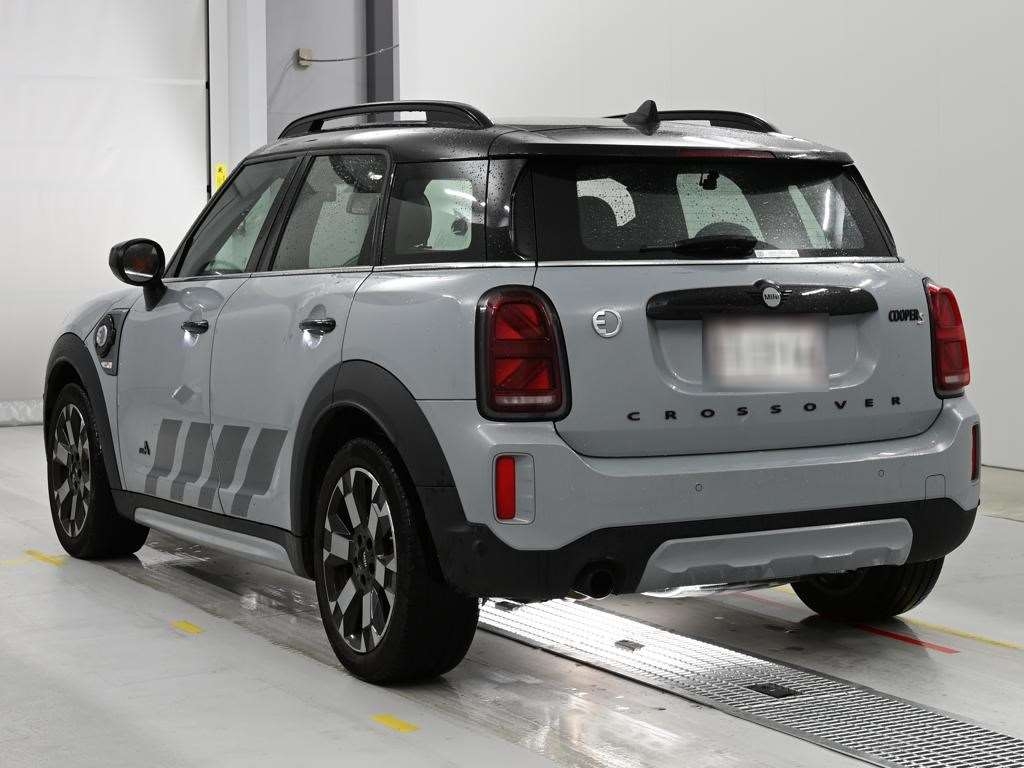 MINI CROSSOVER