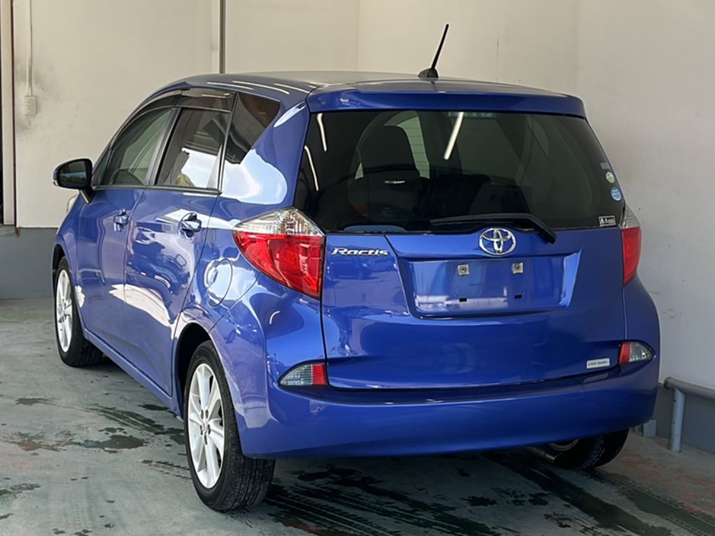 TOYOTA RACTIS