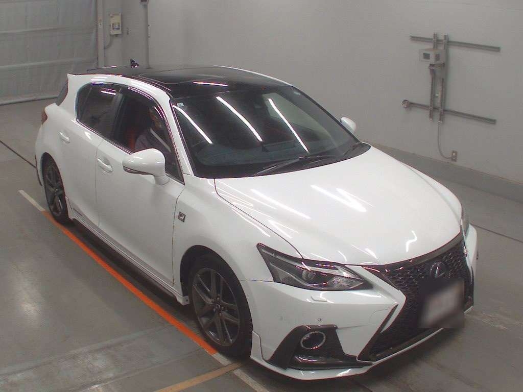 LEXUS CT200H