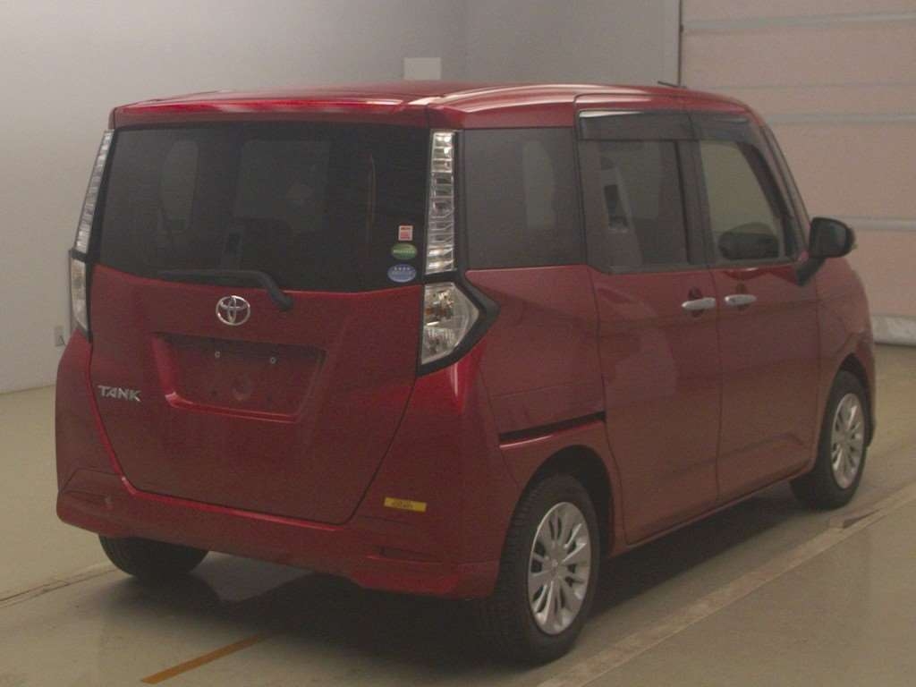TOYOTA TANK