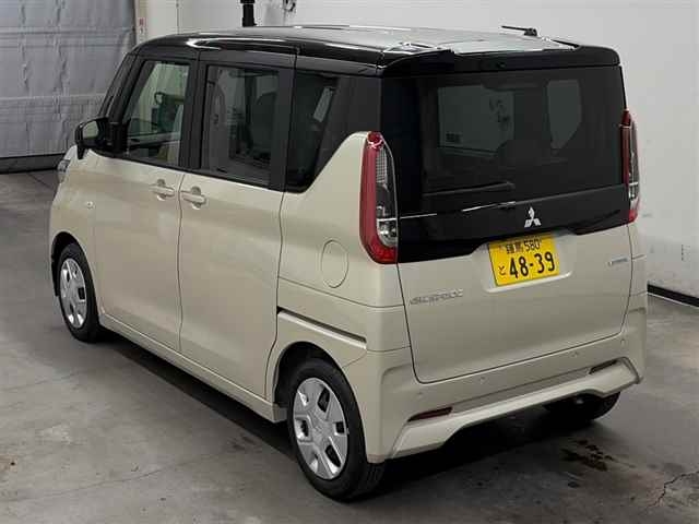 MITSUBISHI EK SPACE