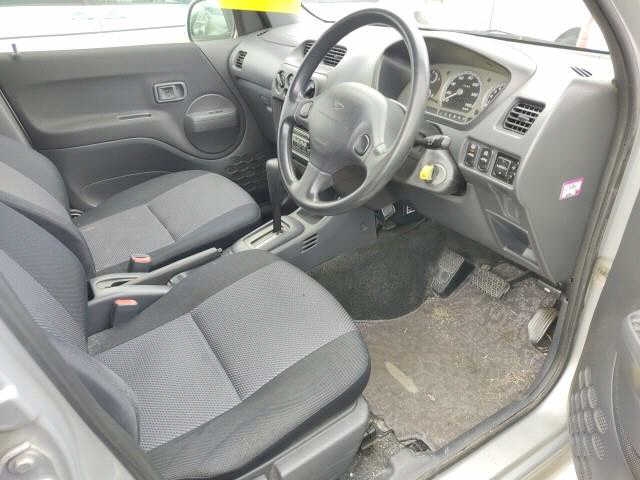 DAIHATSU TERIOS KID
