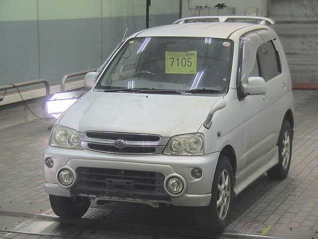 DAIHATSU TERIOS KID