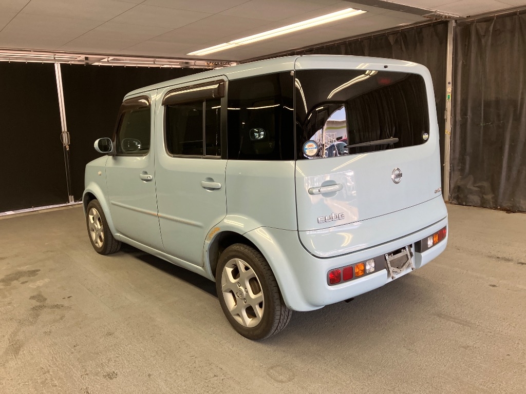 NISSAN CUBE