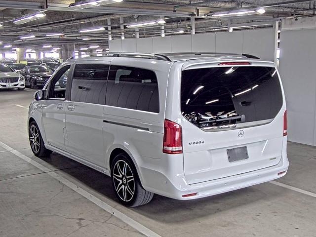 MERCEDES-BENZ V-CLASS