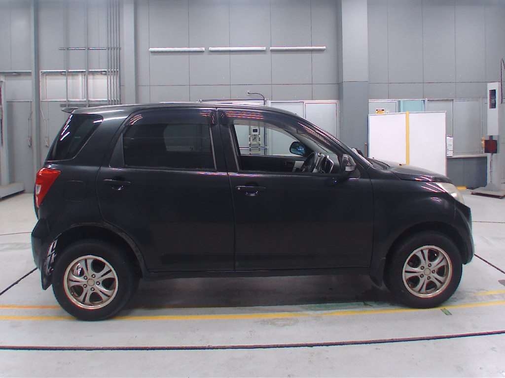 DAIHATSU BE-GO